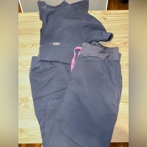 FIGS Night Sky Scrub Zamora Jogger Catarina top set